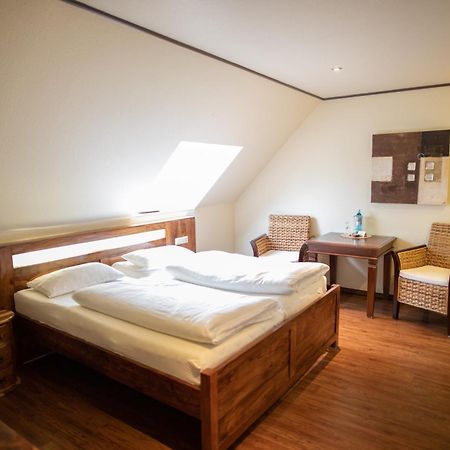 Husum  Vier Jahreszeiten Rooms מראה חיצוני תמונה